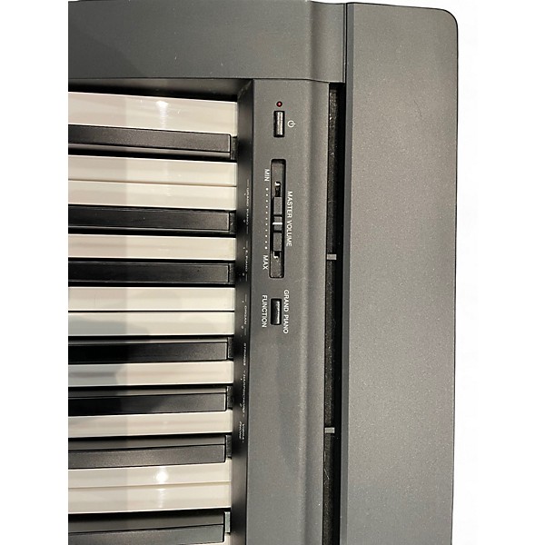 Used Yamaha P71 Digital Piano