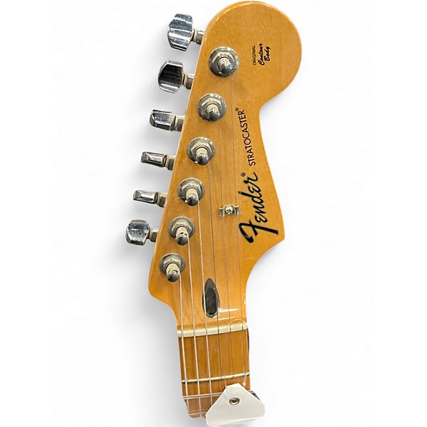 Used Fender Player Stratocaster HSS 2 Color Sunburst Solid Body Electric Guitar