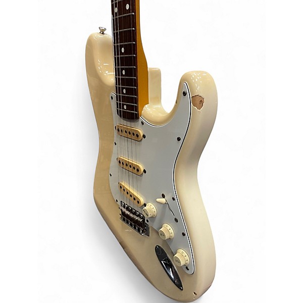 Vintage 1992 Fender ST-62 Stratocaster Olympic White Solid Body Electric Guitar