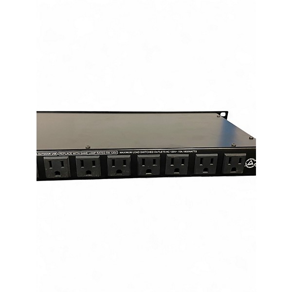 Used Furman M-8D Power Conditioner