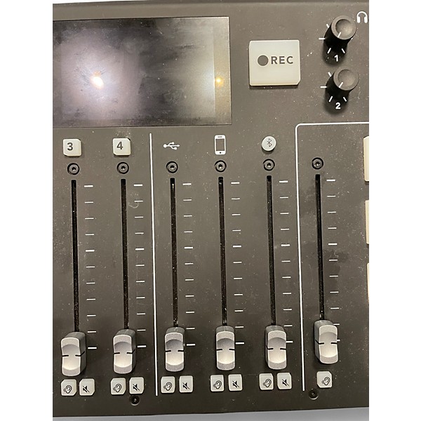 Used RODE RODECASTER PRO Digital Mixer