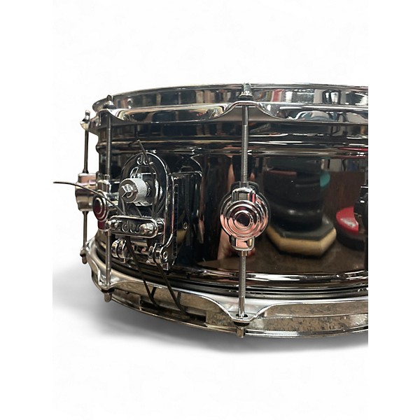 Used DW 14X7 Design Series Snare Black Drum