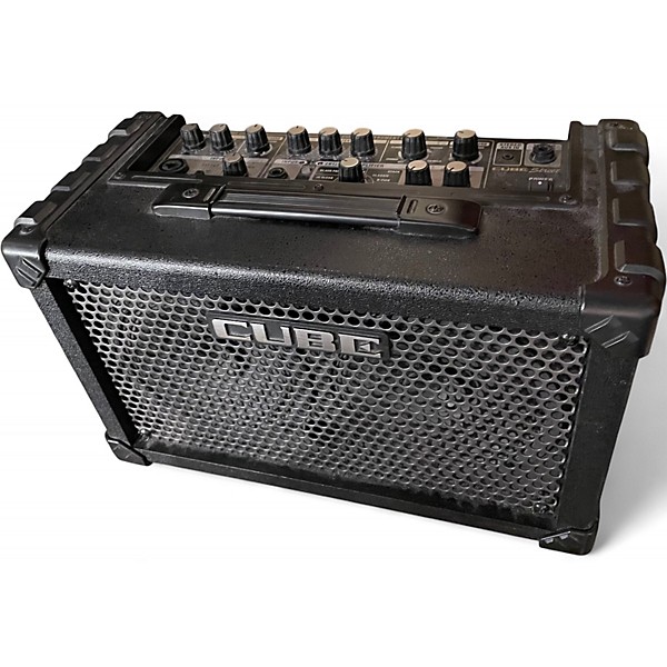 Used BOSS Cube Guitar Combo Amp