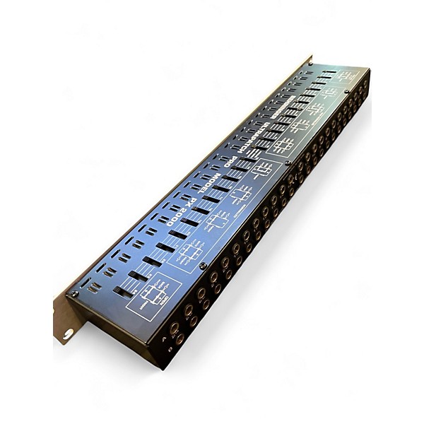 Used Behringer PX2000 Ultrapatch Pro Patch Bay