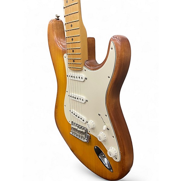 Used 2013 Fender FSR American Special Hand-Stained Stratocaster Honey Burst Solid Body Electric Guitar