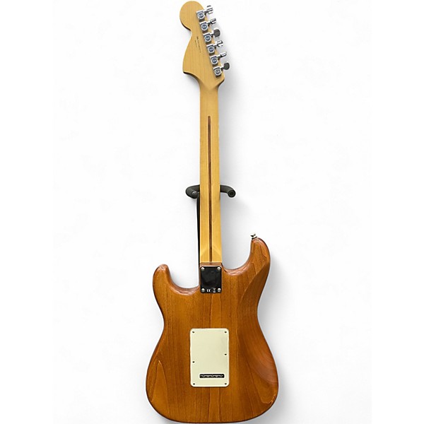 Used 2013 Fender FSR American Special Hand-Stained Stratocaster Honey Burst Solid Body Electric Guitar