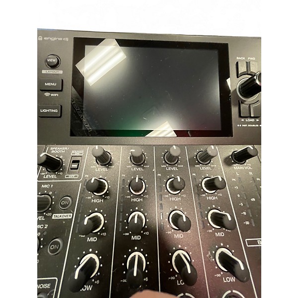 Used Denon DJ SC LIVE 4 DJ Mixer