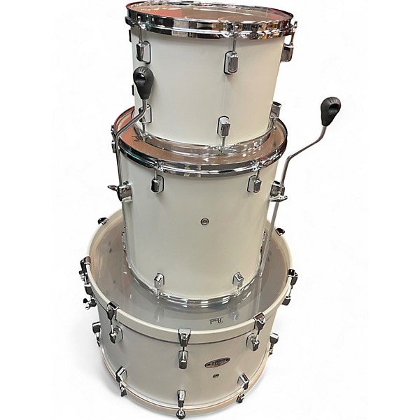 Used Pearl 3 Piece decade white Drum Kit