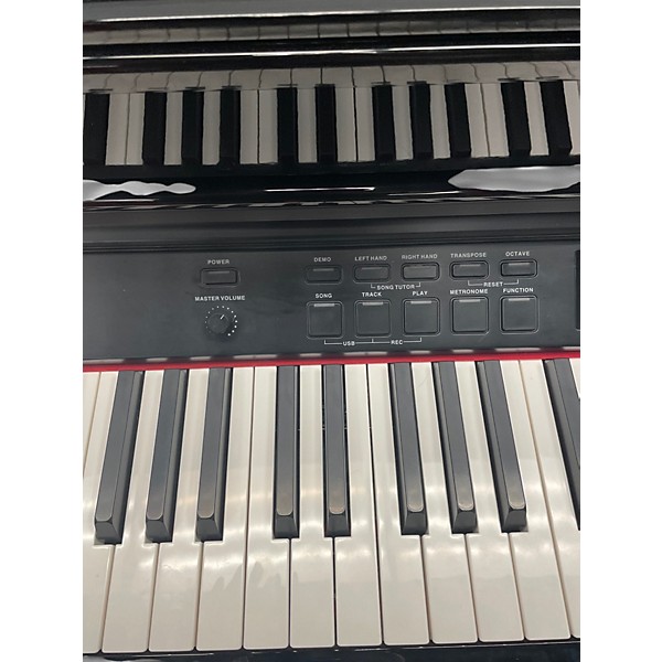 Used Williams Overture 88 Key Digital Piano