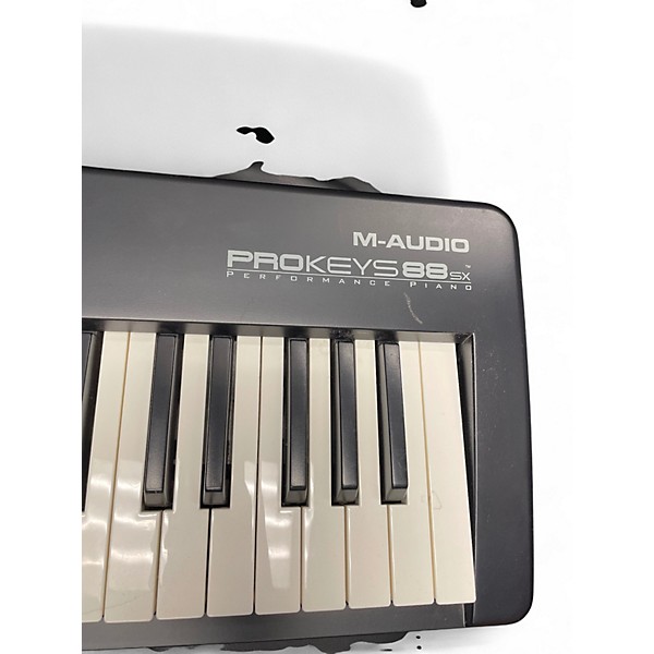 Used 2010s M-Audio pro keys 88 sx MIDI Controller