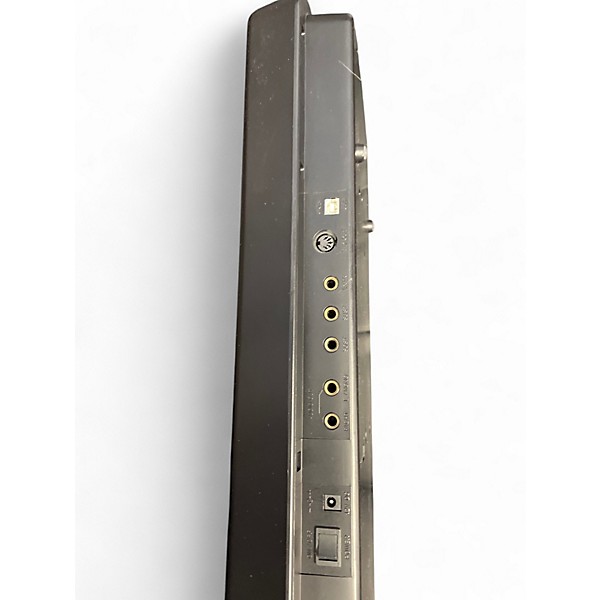 Used 2010s M-Audio pro keys 88 sx MIDI Controller