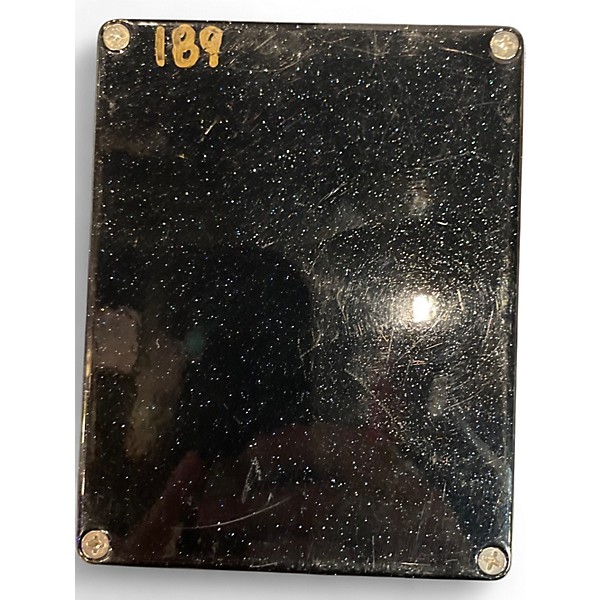 Used Mask Audio maybe Effect Pedal