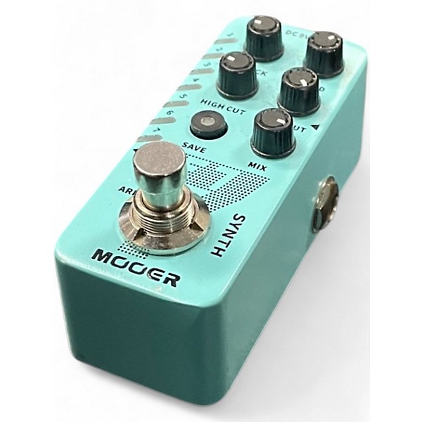 Used Mooer e7 Effect Pedal