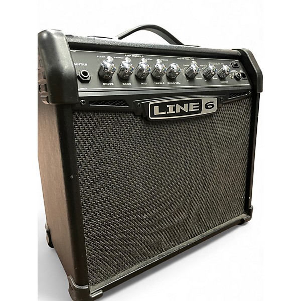 Used Line 6 Spider IV 15W 1X8 Guitar Combo Amp