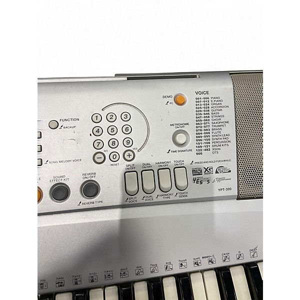 Used Yamaha YPT-300 Digital Piano