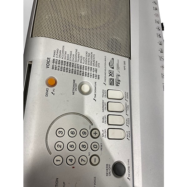 Used Yamaha YPT-300 Digital Piano