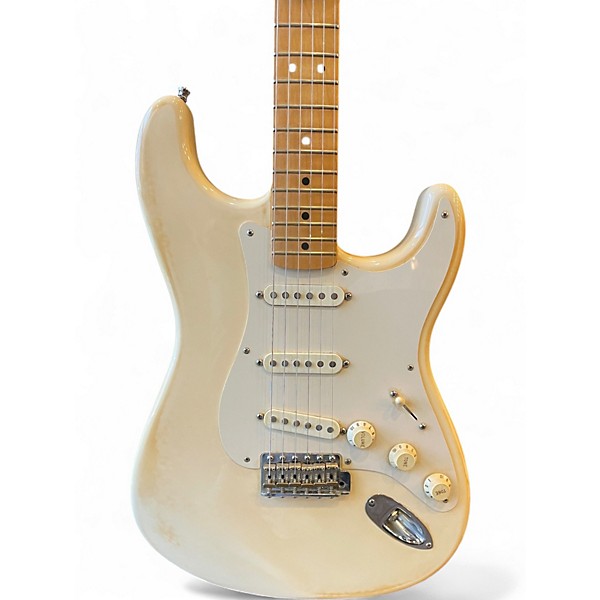 Used 2006 Fender Artist Series Jimmie Vaughan Tex-Mex Stratocaster Aged White Solid Body Electric Guitar