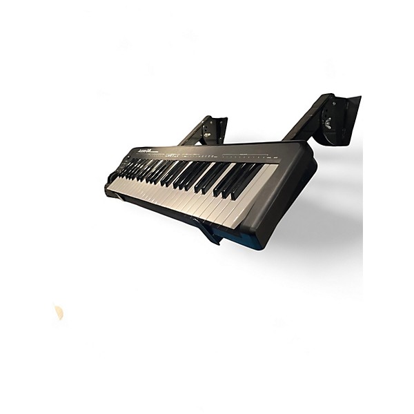 Used Alesis Q49 49 Key MIDI Controller