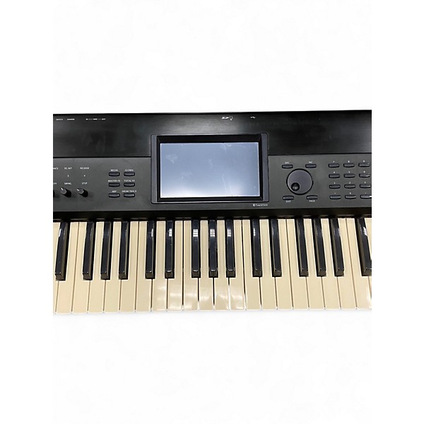 Used KORG Krome 73 Key Keyboard Workstation