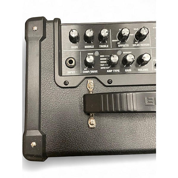 Used BOSS Dual Cube Bass LX Bass Combo Amp