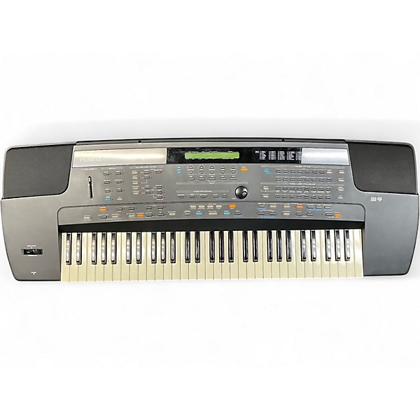 Used Roland E-86 Synthesizer