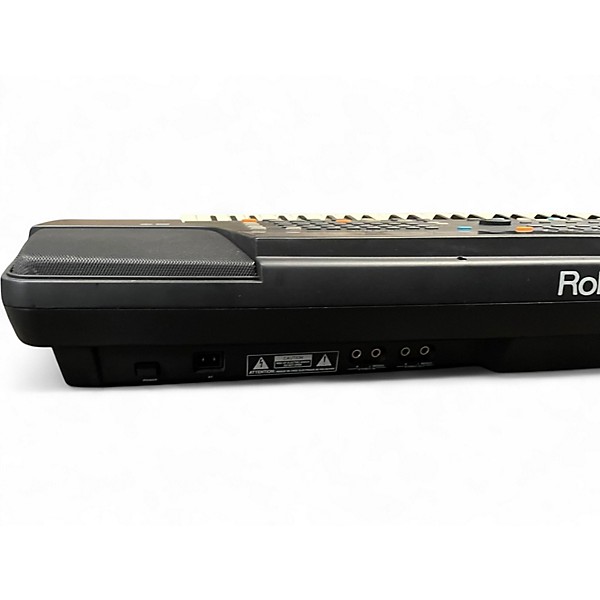 Used Roland E-86 Synthesizer