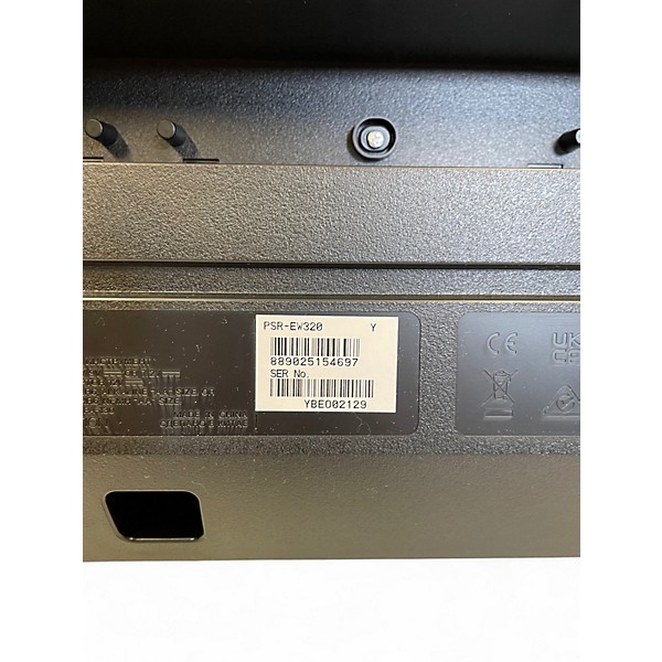 Used Yamaha PSR-EW320 Arranger Keyboard