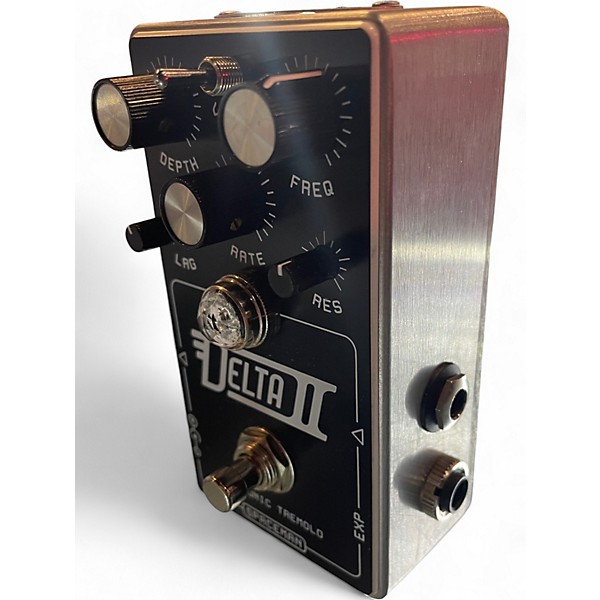 Used Spaceman Effects Spaceman Cadet Series Delta II Harmonic Tremolo Pedal Effect Pedal