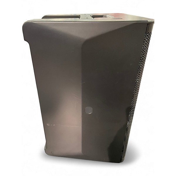 Used Yamaha DXR8 Powered Speaker