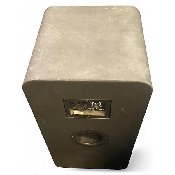 Used TC Electronic RS210 2x10 Vertical Bass Cabinet