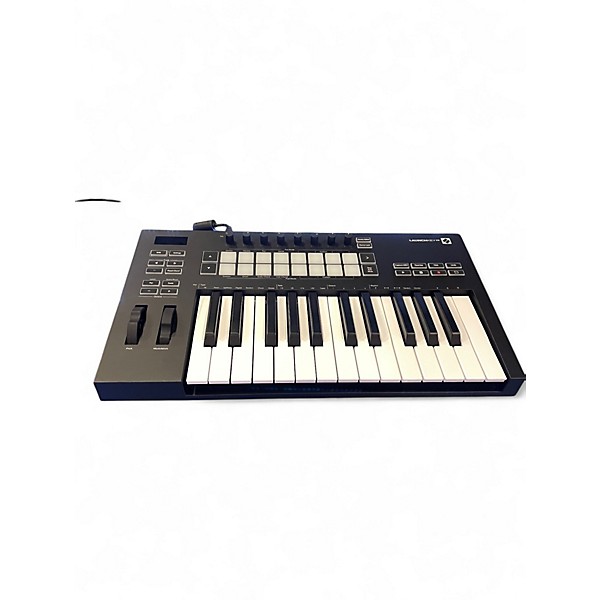 Used Novation Launchkey 25 Key MIDI Controller