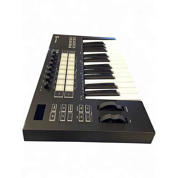 Used Novation Launchkey 25 Key MIDI Controller