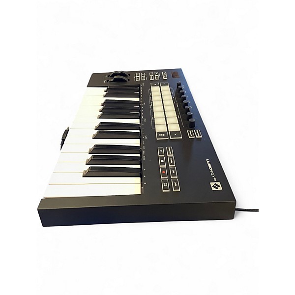Used Novation Launchkey 25 Key MIDI Controller