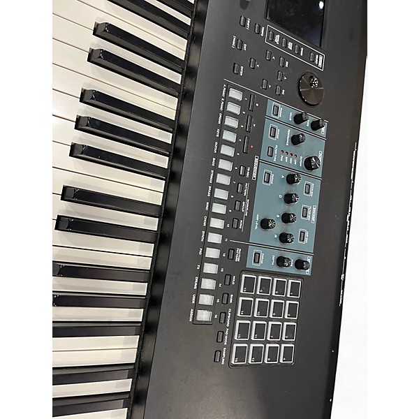 Used Roland Fantom 8 Keyboard Workstation