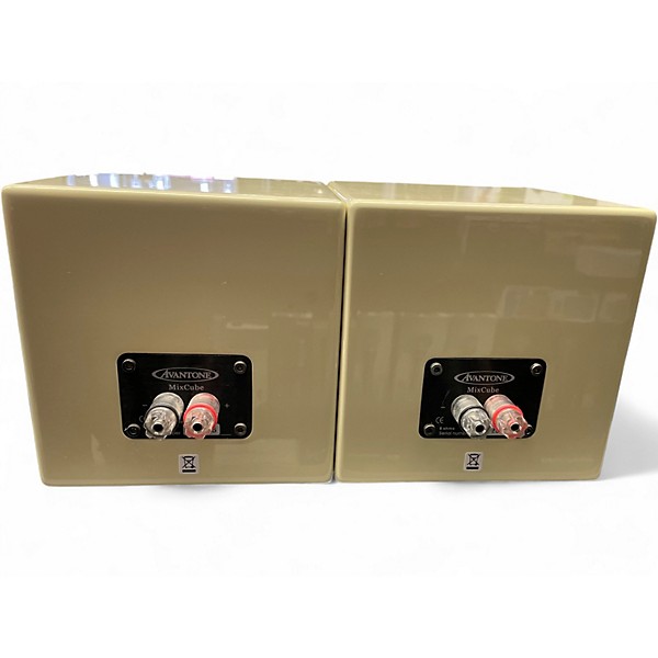 Used Avantone Mixcube (Pair) Unpowered Monitor