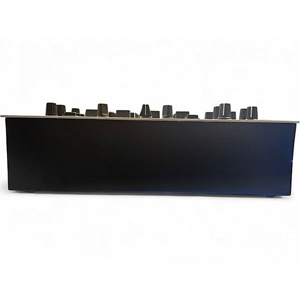 Used Behringer DJX700 5-Channel Pro DJ Mixer