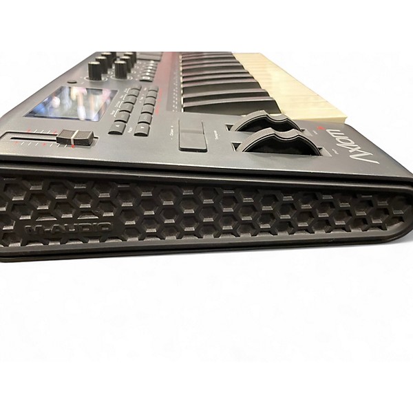 Used M-Audio Axiom 25 Key MIDI Controller