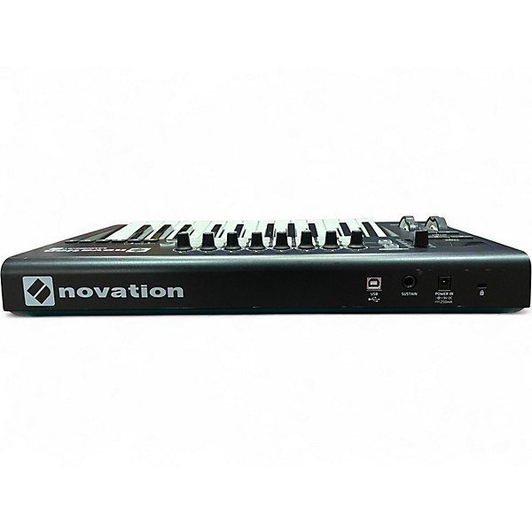 Used Novation Launchkey 25 Key MIDI Controller