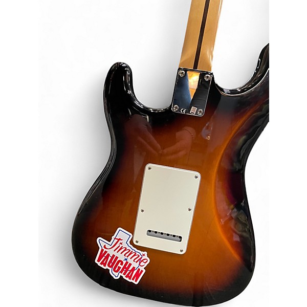 Used Fender American Special Stratocaster 2 Tone Sunburst Solid Body Electric Guitar