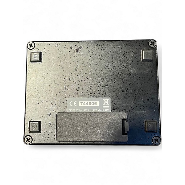 Used Tech 21 SANSAMP BASS Effect Pedal