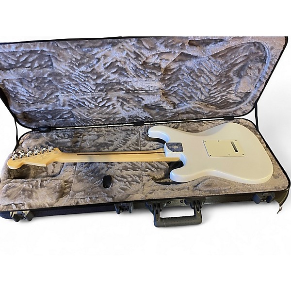 Used Fender Juanes Luna Signature Stratocaster Luna White Solid Body Electric Guitar