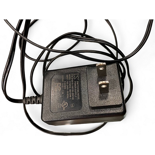 Used Mackie MIX 8 Line Mixer