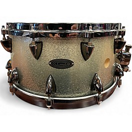 Used Orange County Drum & Percussion 14X7 25-Ply Maple Vented Snare Drum 14 x 7 in. Silver Sparkle Fade Drum