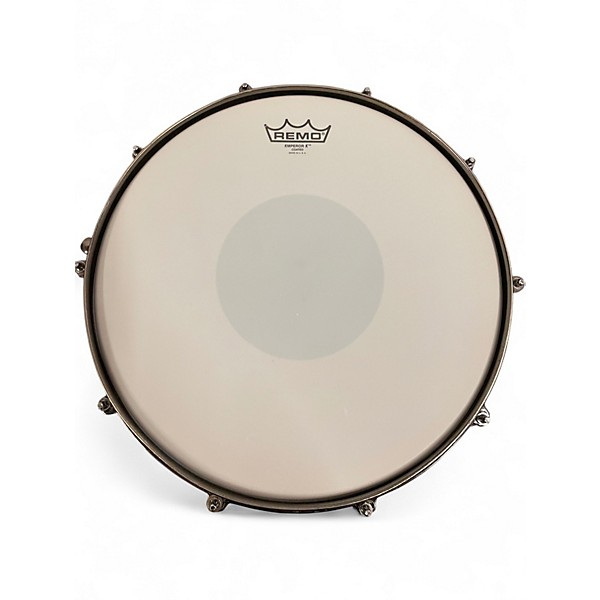 Used Orange County Drum & Percussion 14X7 25-Ply Maple Vented Snare Drum 14 x 7 in. Silver Sparkle Fade Drum