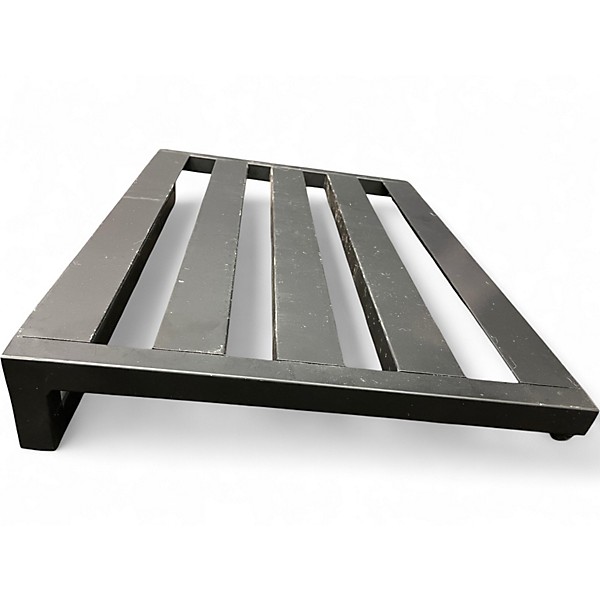 Used Pedaltrain 3 Pedal Board