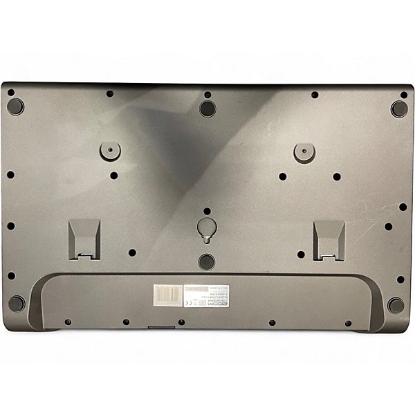 Used Zoom Livetrak L-12 Unpowered Mixer