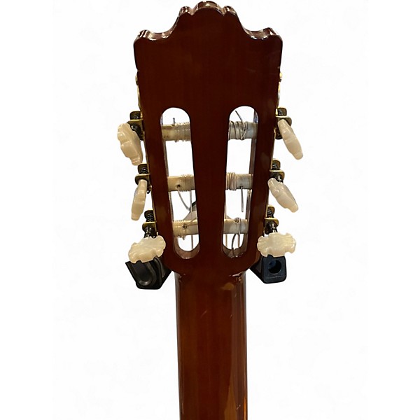 Used Yamaha G240 Natural Classical Acoustic Guitar