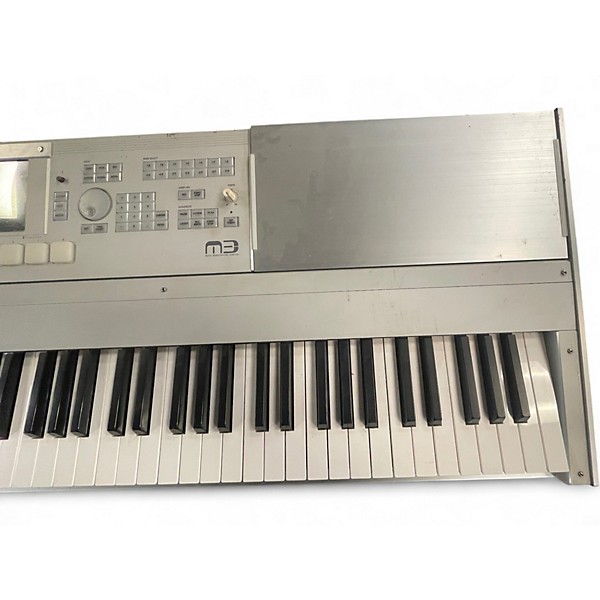 Used KORG M3 88 Key Keyboard Workstation