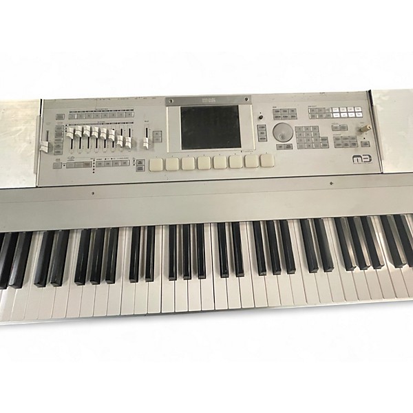 Used KORG M3 88 Key Keyboard Workstation