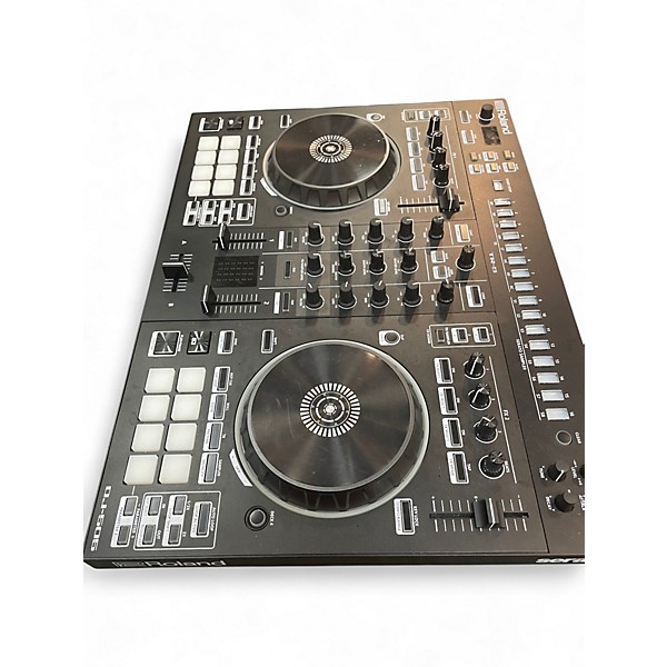 Used Roland DJ 505 DJ Controller